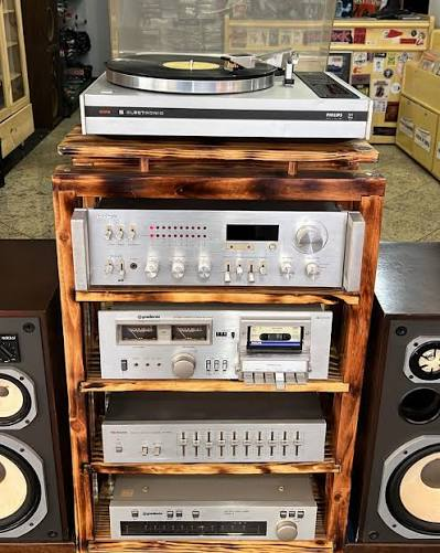 Conserto de Som, Receiver, Toca discos, amplificador e toda linha de áudio. Tel:(31)3275 3315